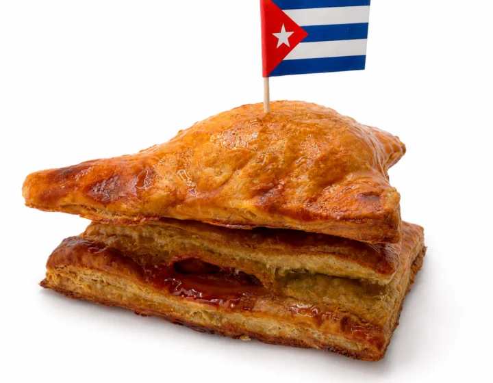 Pastel de Guayaba